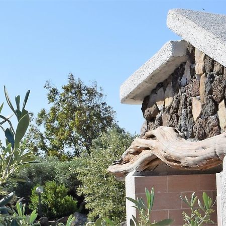 בית הארחה אורוסיי 	La Ginestra מראה חיצוני תמונה